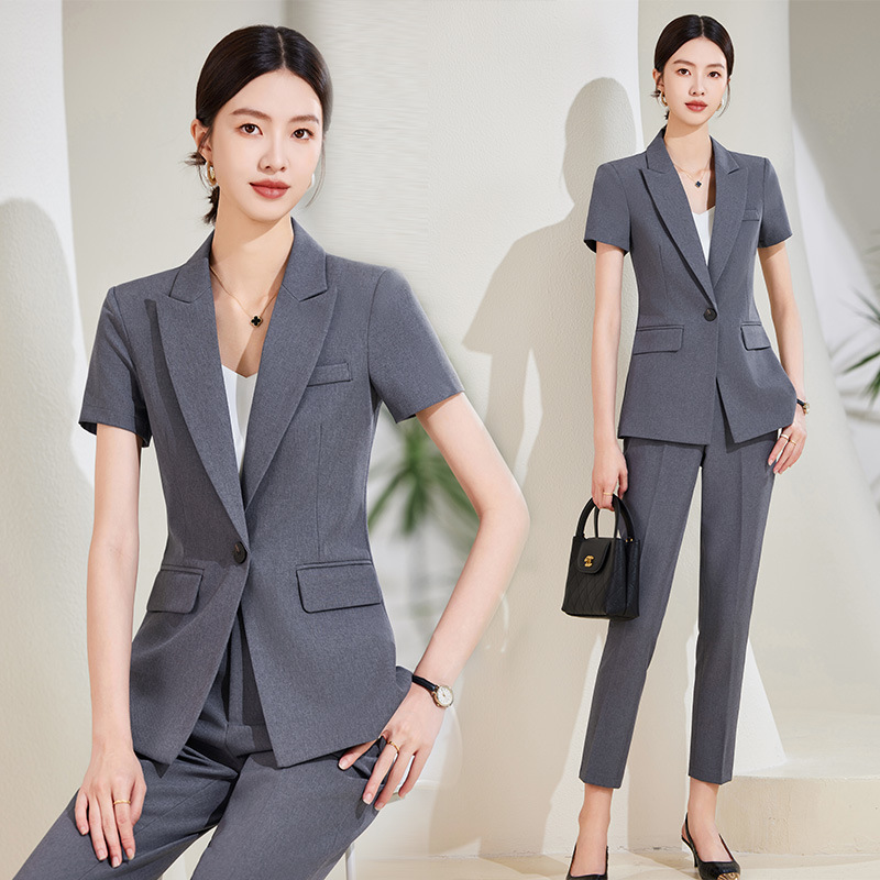 Women Formal Wear Store - Completo da donna a maniche corte