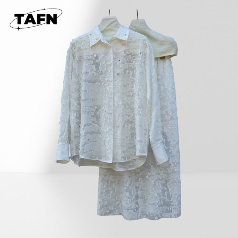 Set di Abiti Moderni a Due Pez - Woman Formal Wear recensione e prezzo