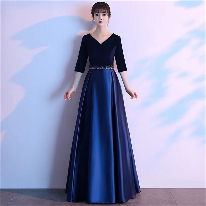 Nuovo Costume College Style So - Woman Formal Wear recensione e prezzo