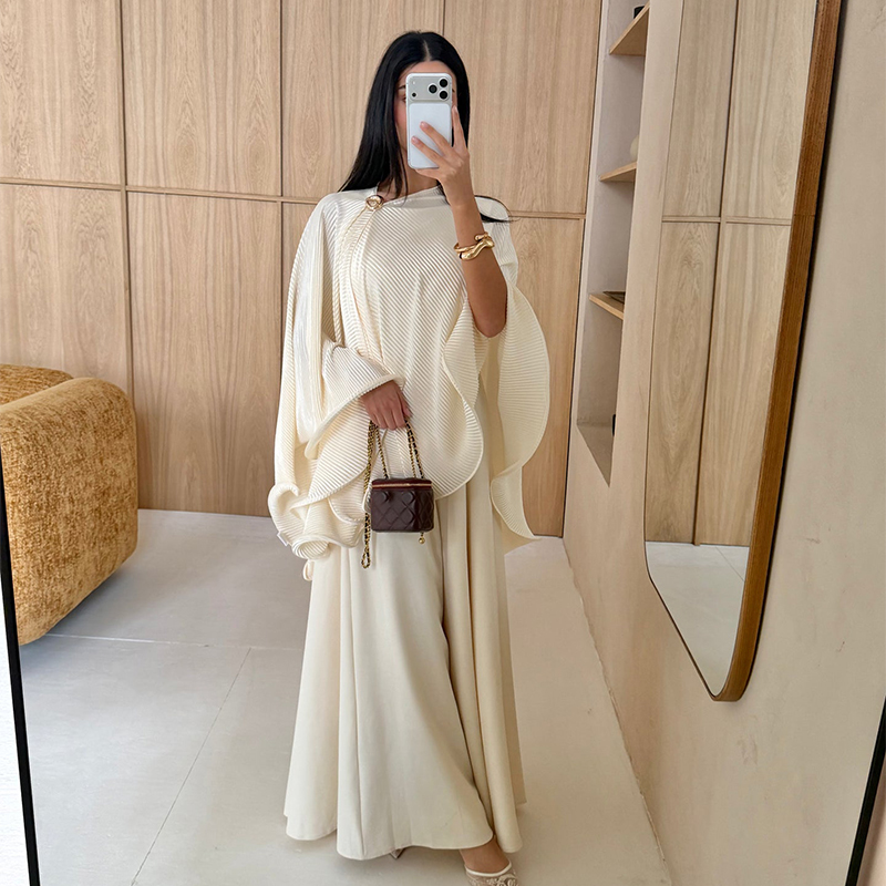 Set Abito con Sciarpa Romantic - Woman Formal Wear recensione e prezzo
