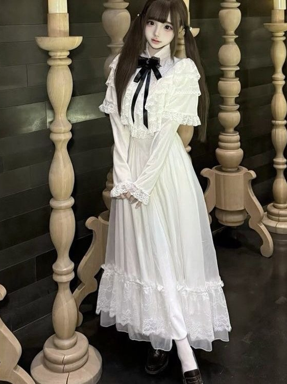 Abito giapponese in pizzo con  - Woman Formal Wear recensione e prezzo